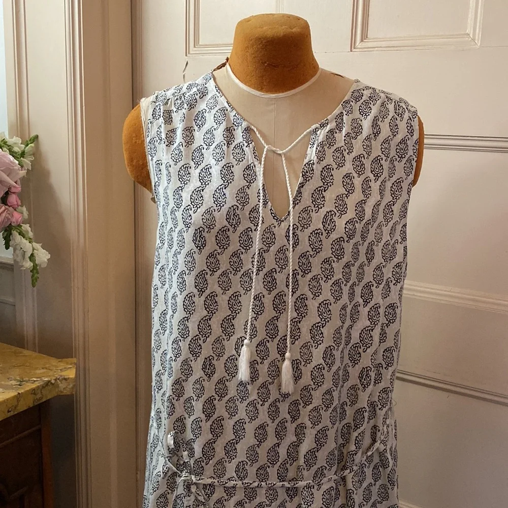 Patterned Coverup, Size XL - Picture 2 of 11
